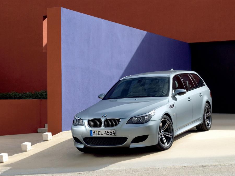  BMW M5 Touring 2007 года  (фото 9 из 56)